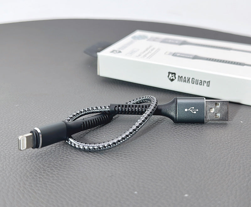 Maxguard 25CM Lightning Cable M40L