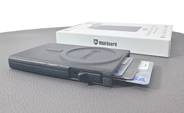 Maxguard SmartPop Card Holder Card Package D01